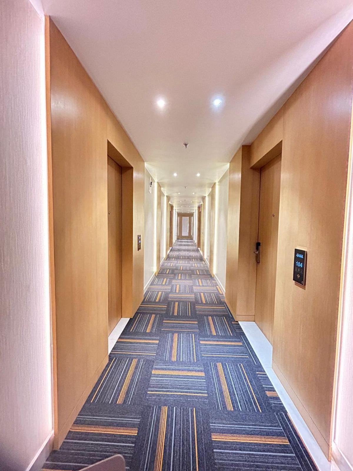 מוראדאבאד Hotel Rajmahal מראה חיצוני תמונה